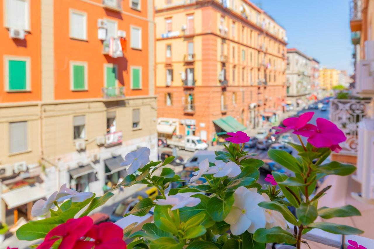 Bed and Breakfast Le Meraviglie Di Napoli Zewnętrze zdjęcie